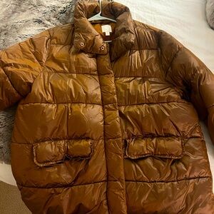 Oversized puffer bronze jacket 
Size XS
Brand H&M